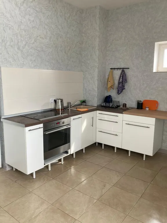 Уютный дом с большой территорией