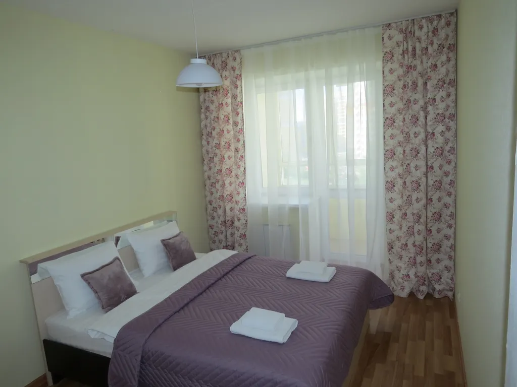 Квартира 2-комнатная светлая просторная квартира у метро Чкаловская — Екатеринбург