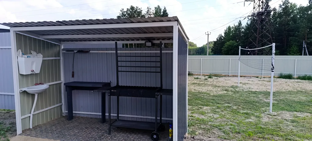 Дом у горячего источника