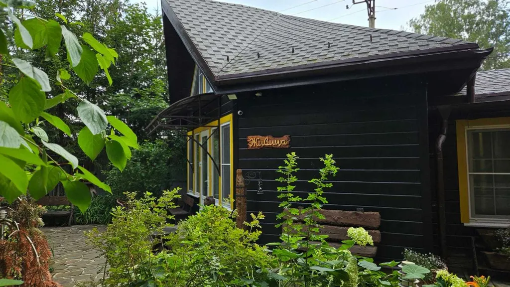 Уютный гостевой дом Живица