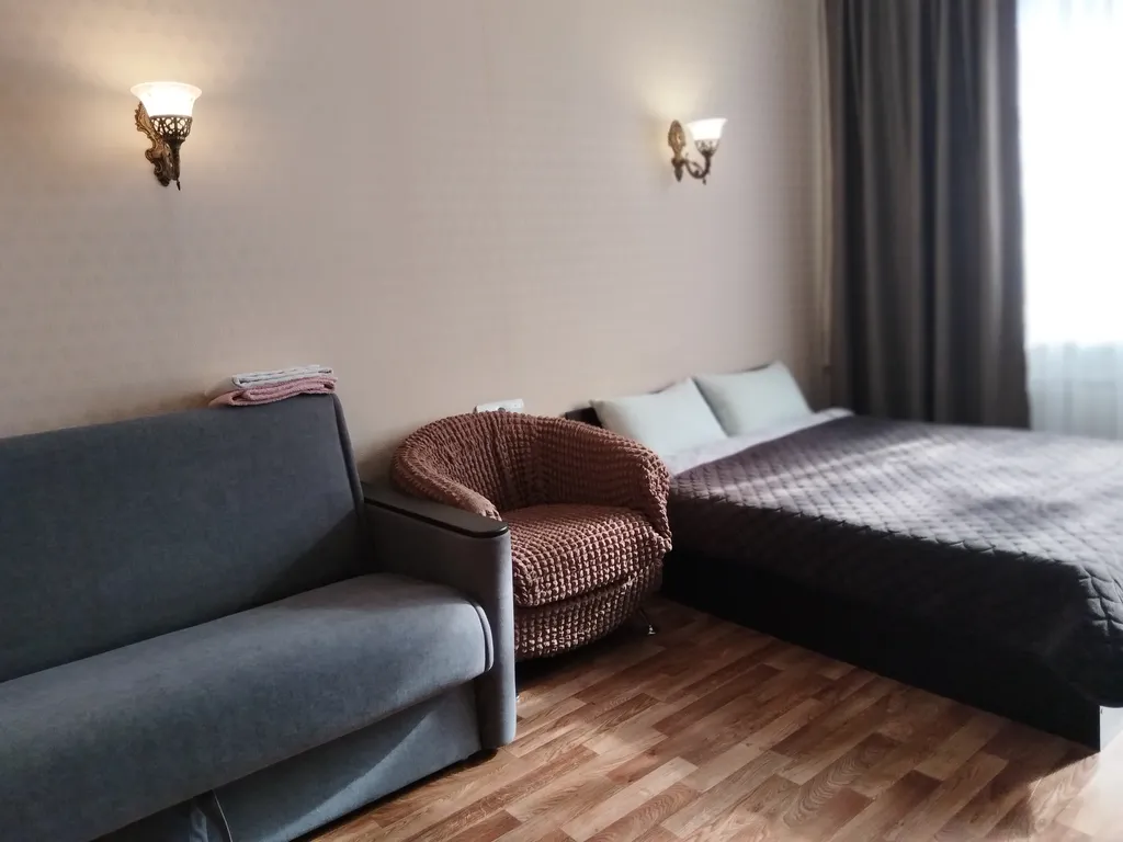 Квартира с удобной парковкой — аренда посуточно в Тверь