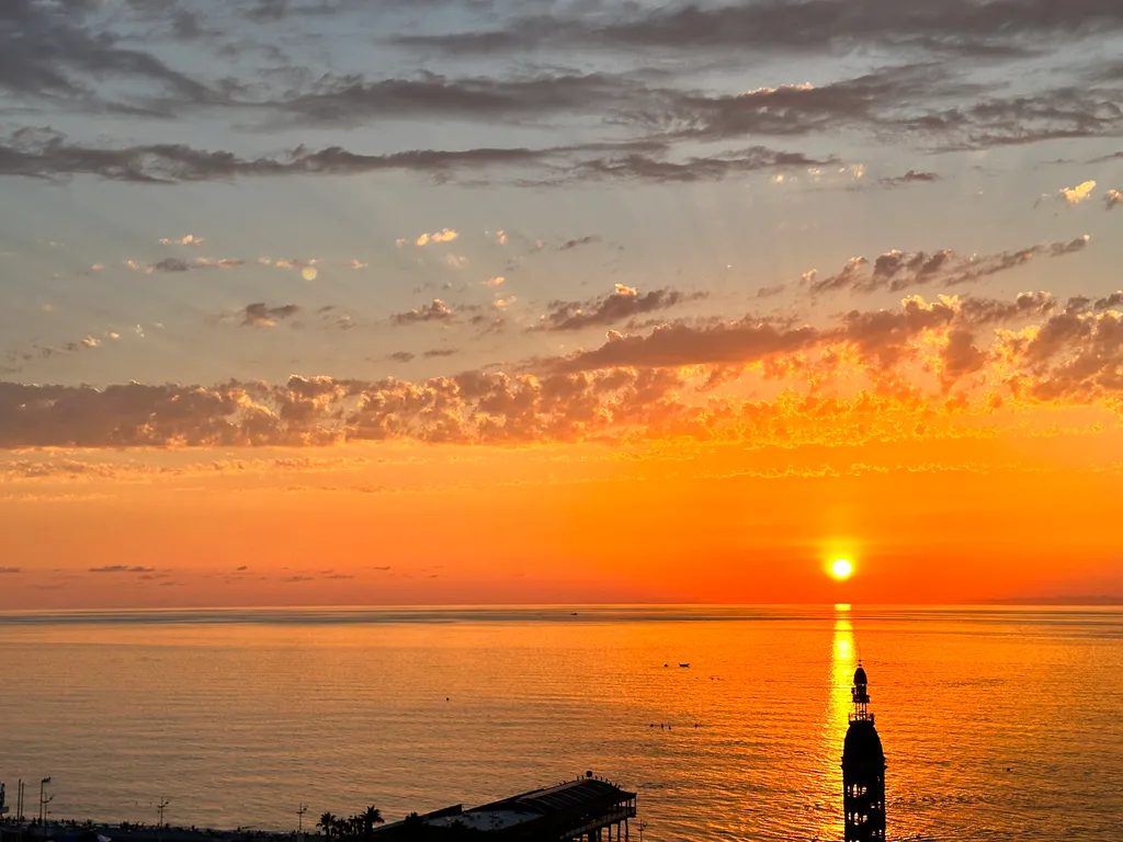 Квартира Просторная 2-комнатная квартира Orbi block C — Батуми