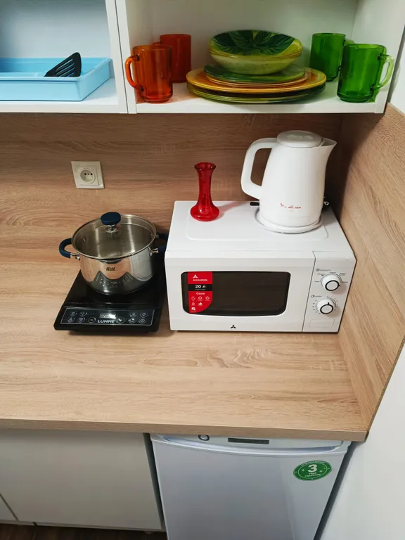 Светлая студия с двуспальным диваном у станции МЦД-4 Железнодорожная