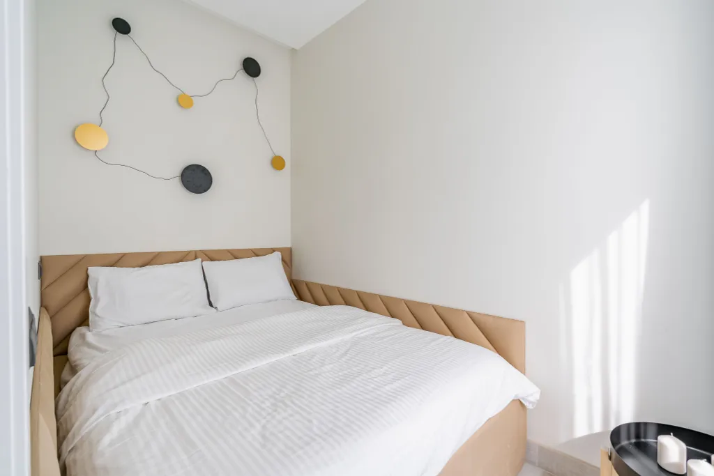 Охта Сьют 24