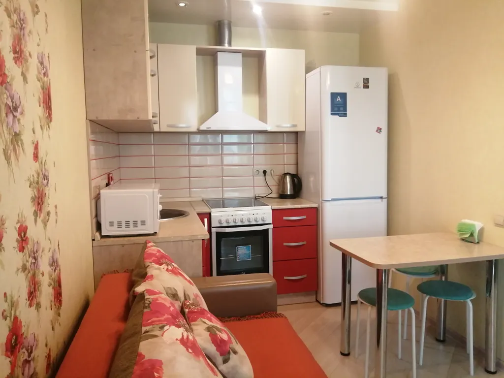 Квартира -студия фестиваль, континент