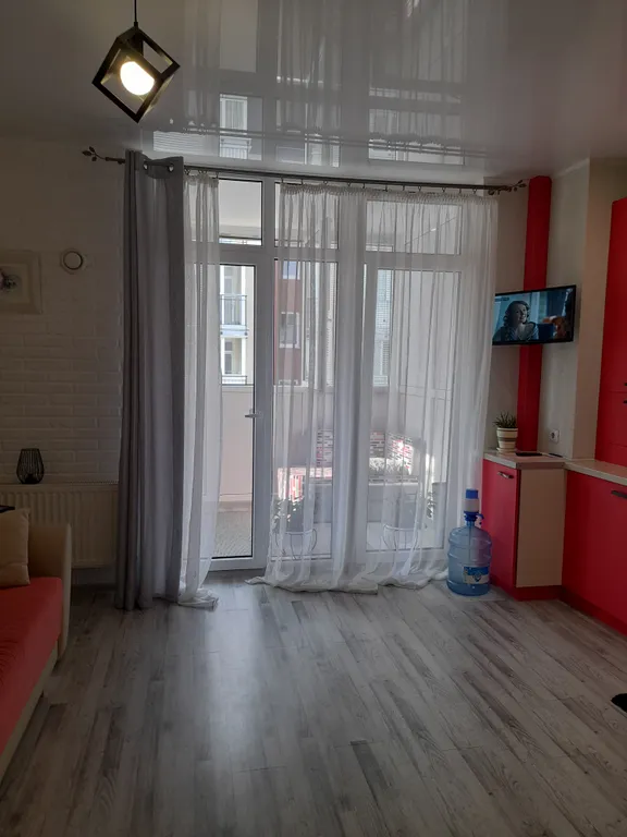 Новая студия с хорошим ремонтом