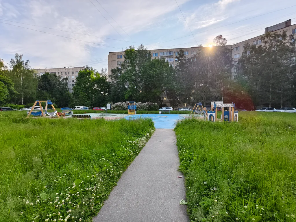 Небольшая уютная квартира
