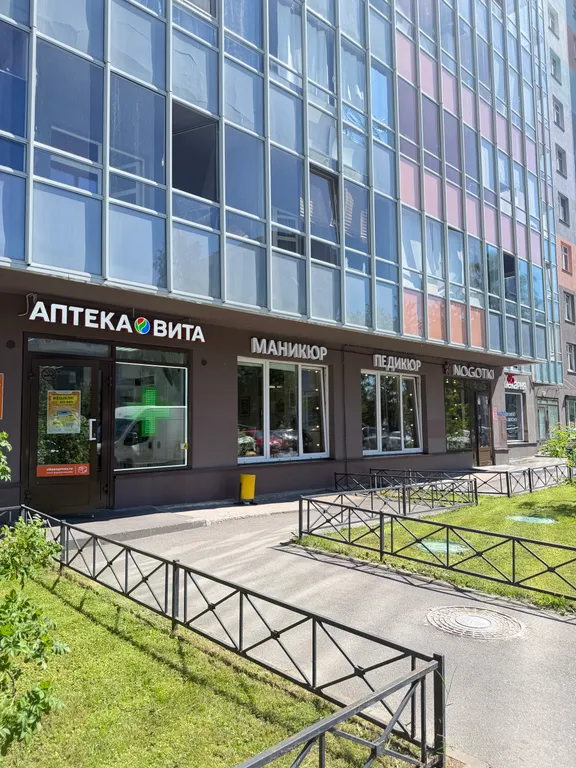 Студия возле м. Ладожская с видом на реку