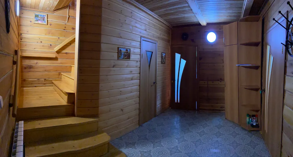 Уютный коттедж с камином