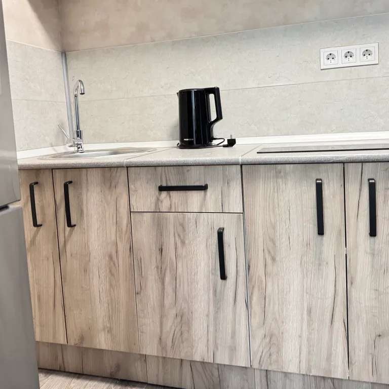 Уютная двухкомнатная квартира напротив ЖД вокзала