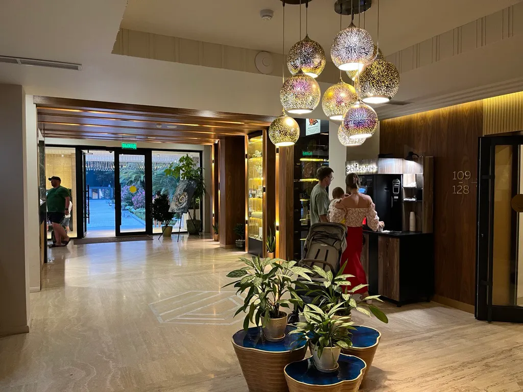 Квартира Квартира Элитный отдых на первой линии с видом на море: 'Лучезарный Резорт 4' — Кучук-Дере