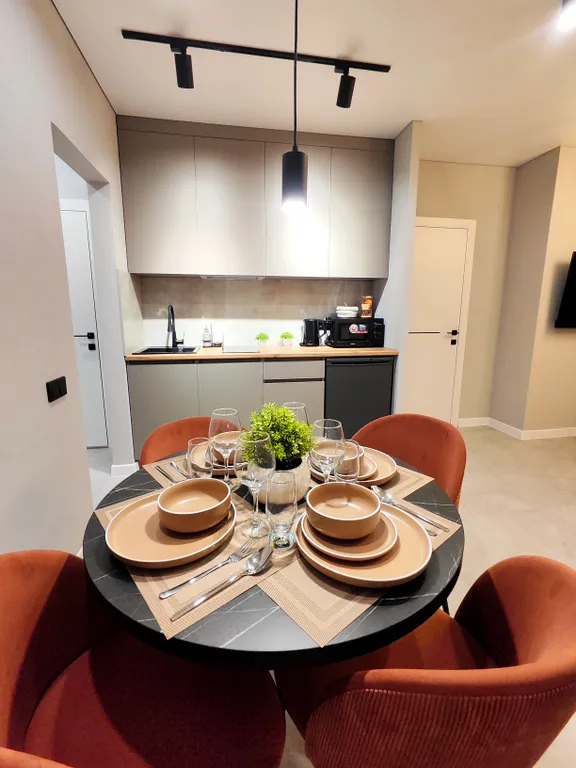 NATALI Aparts 201.1 Дизайнерская евродвушка в центре города