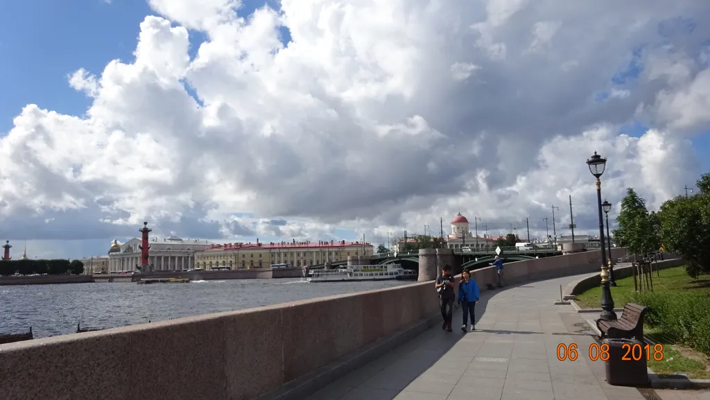 Квартира Апартаменты Белый бегемот у Петропавловки — Санкт-Петербург