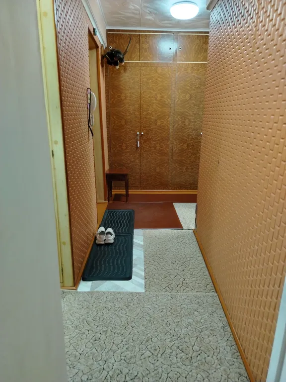 Уютная квартира в Юго-западном районе с видом на Спасо-Яковлев монастырь