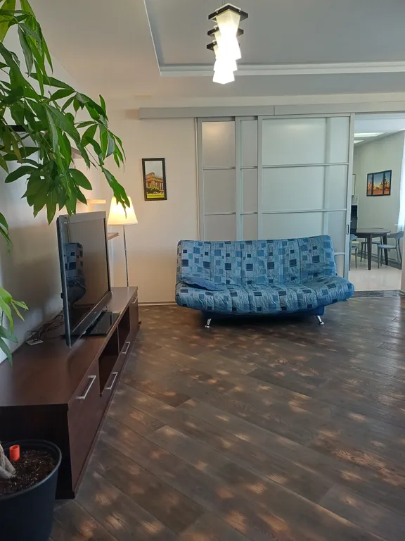 Апартаменты Петергоф со своей парковкой