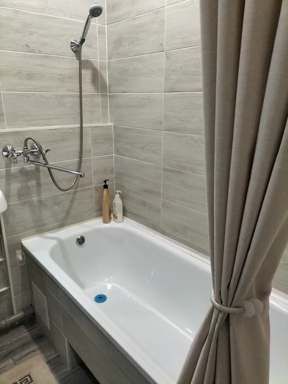 Уютная квартира с видом на берёзовую рощу