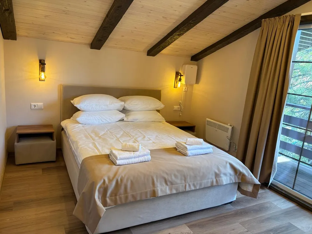 4-комнатный Дом