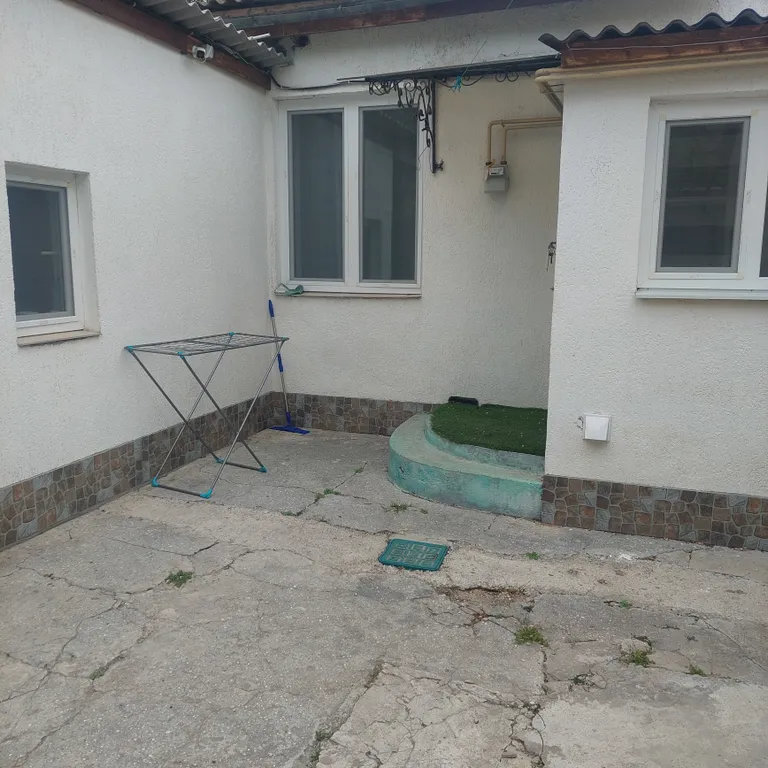 Коттедж Уютный домик — Евпатория