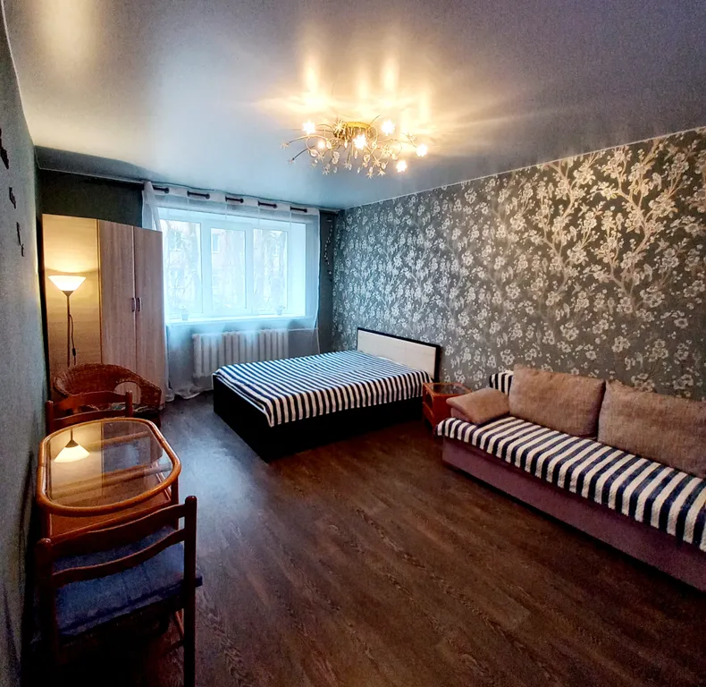 Просторная квартира с балконом в сердце города