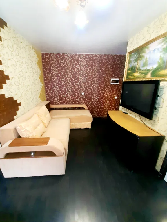 Квартира в центре — аренда посуточно в Артём