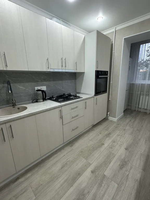 Уютная квартира в районе жд вокзала