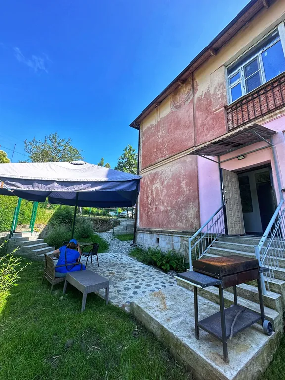 Апартаменты "Африка" в 300 м от песчаного пляжа, свой двор и мангал