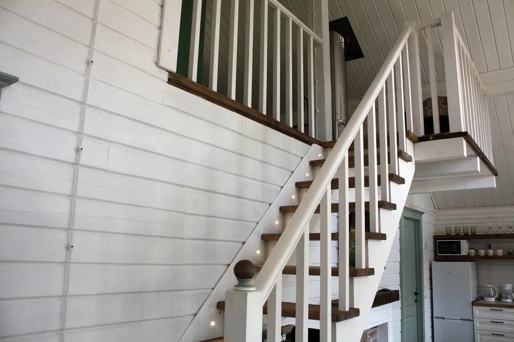 Дом с сауной на берегу реки