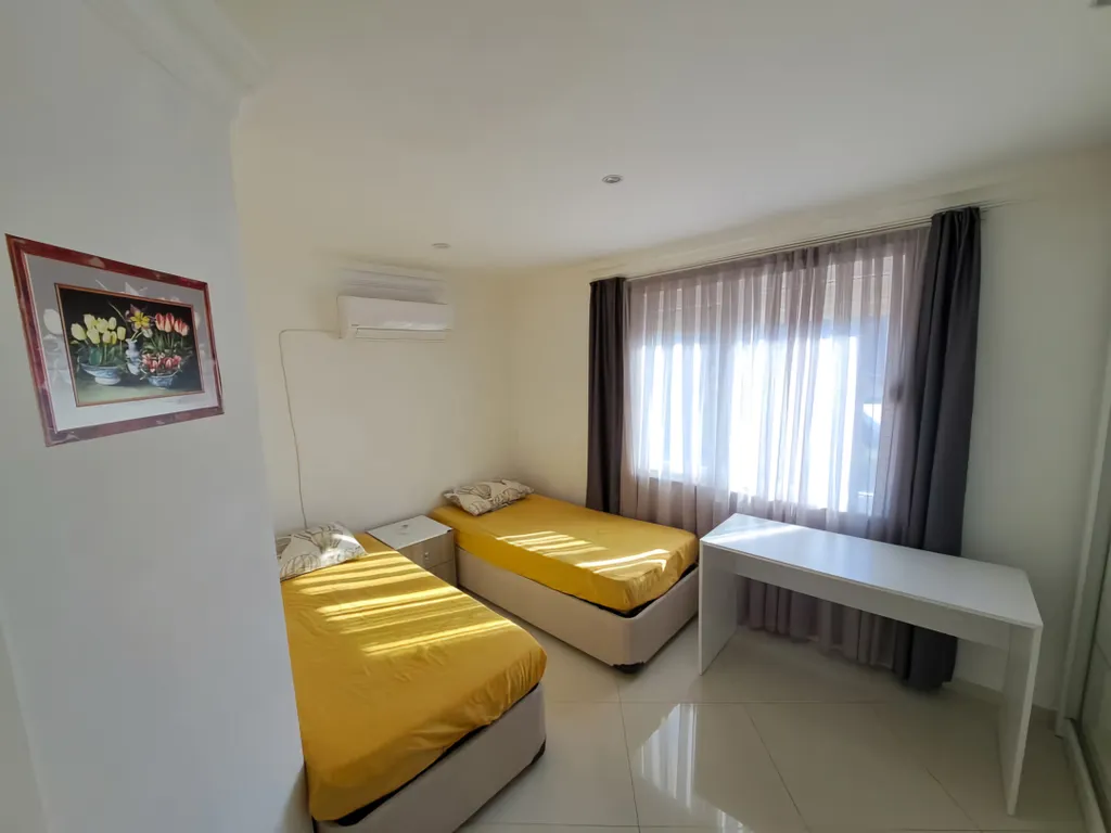 Частная вилла с собственным бассейном