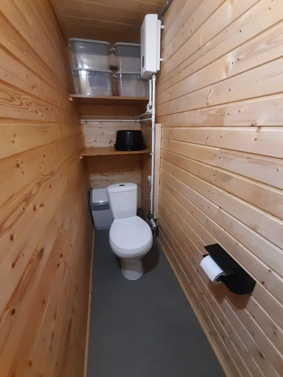 Коттедж Домик с сауной и купелью у леса — Деревянное