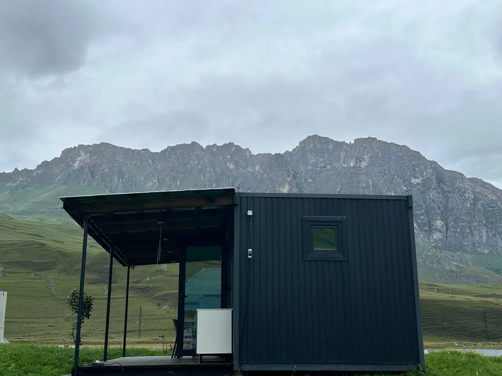 Домик в горах Осетии