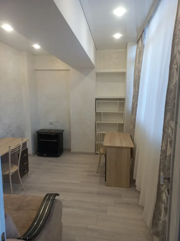 Уютная трёхкомнатная квартира город Гагра со всеми удобствами.