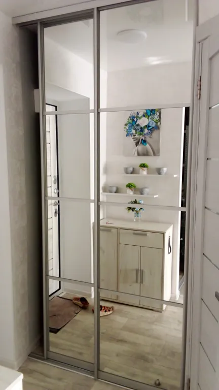 Квартира Люксовая квартира районе жд, меганом, привоз, медицинский центр авиценна — Симферополь