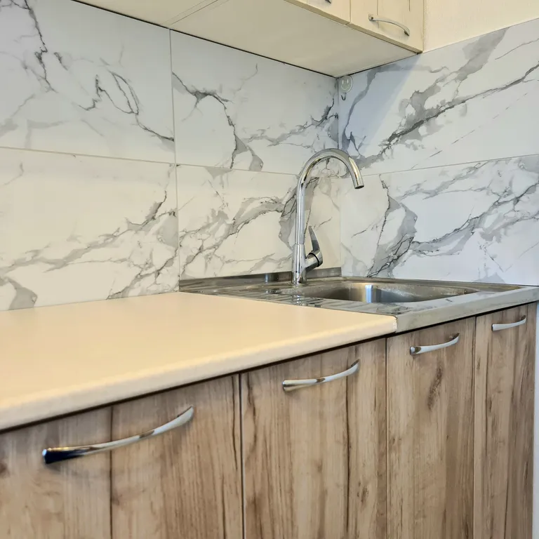 Уютная 2-комнатная квартира в спальном районе