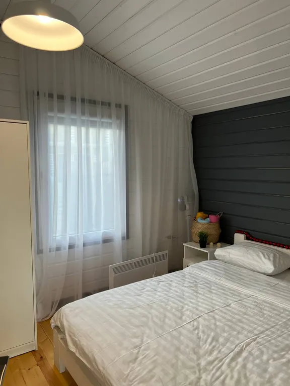 Дом у моря на первой береговой линии