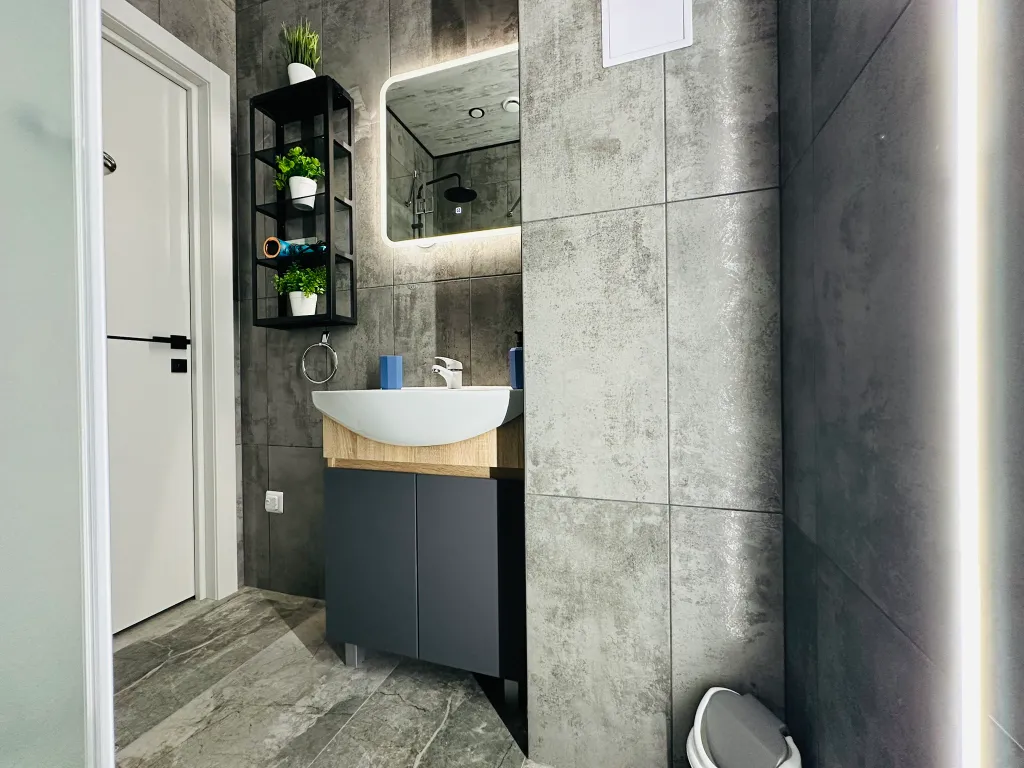 Loft Sky Smart Studio