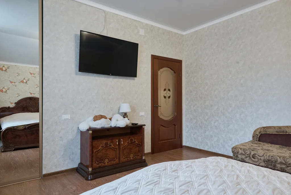 Большой, уютный семейный дом