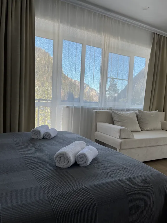 Студия люкс