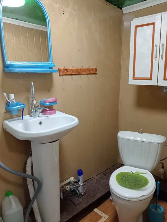 Дом на берегу реки для рыбалки и отдыха