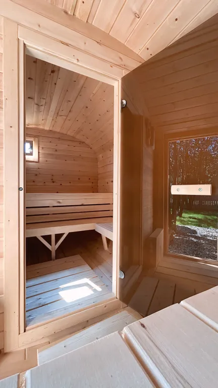 Хвойный - дом с баней и чаном