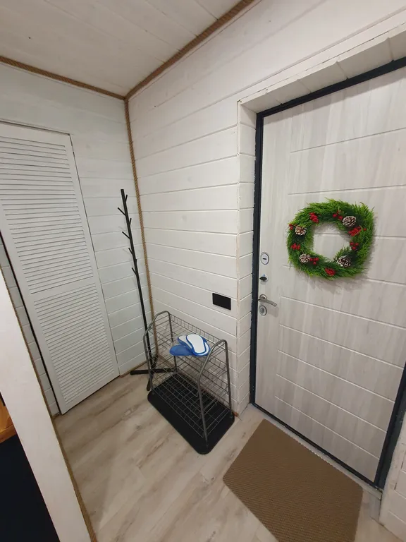 Уютный дом с видом на лес, рядом озеро, баня на территории