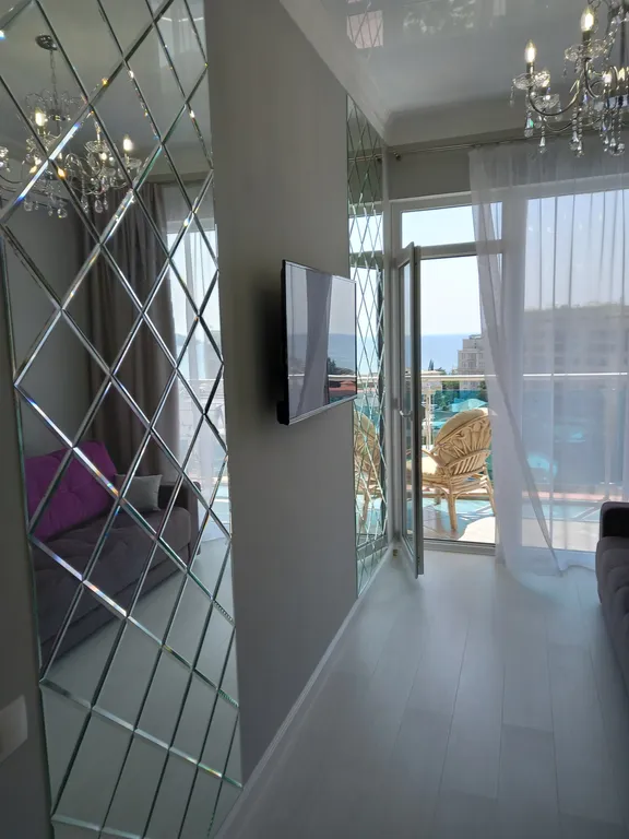 Шикарная квартира с видом на море