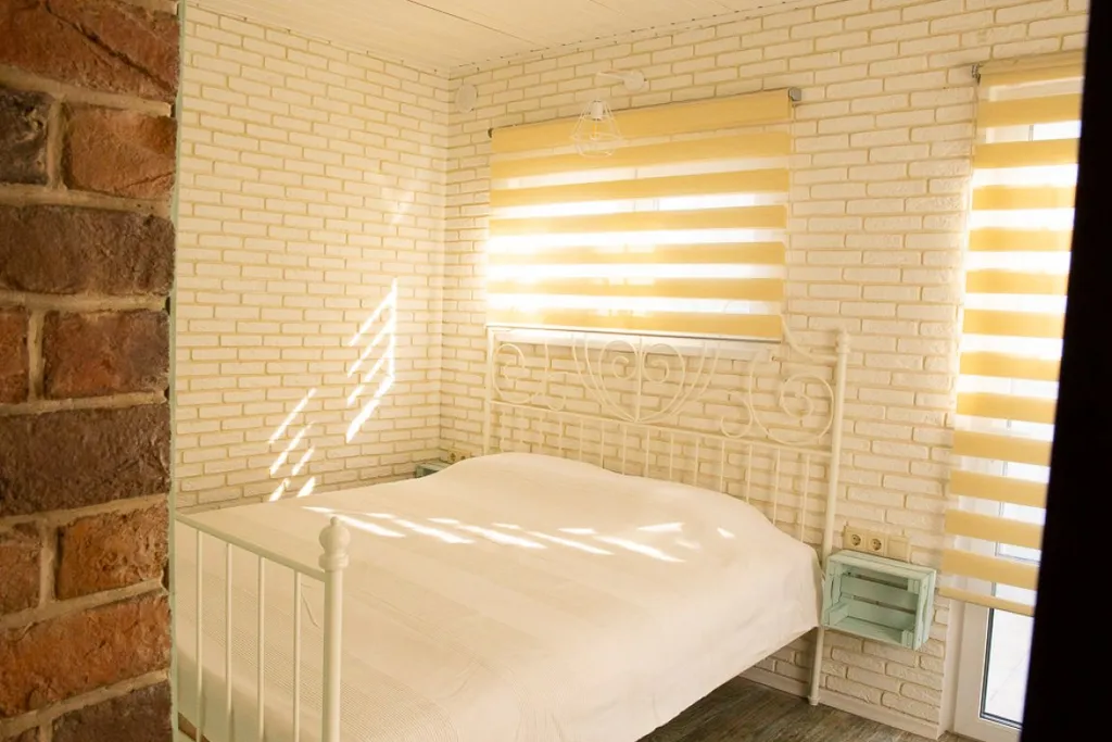 Коттедж Комфортабельный апартамент с отдельной спальней и большой террасой — аренда посуточно в Андреевка