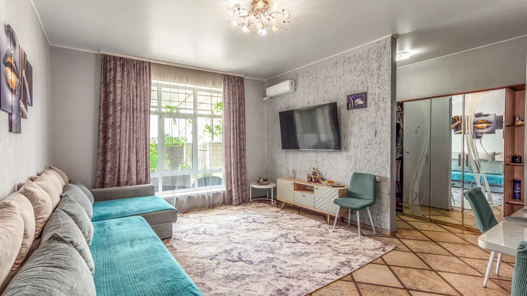 Дом в центре бухты Геленджика