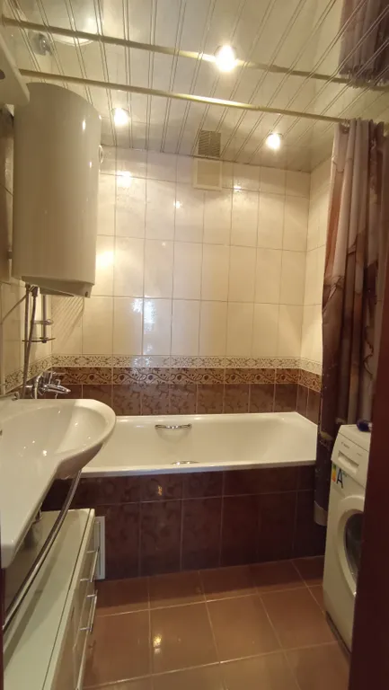 2-комнатная квартира в Роще