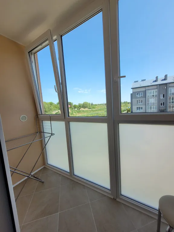 Чистая и уютная однокомнатная квартира недалеко от моря