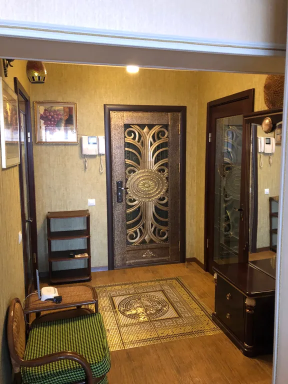 Солнечная, уютная квартира-студия в центре города