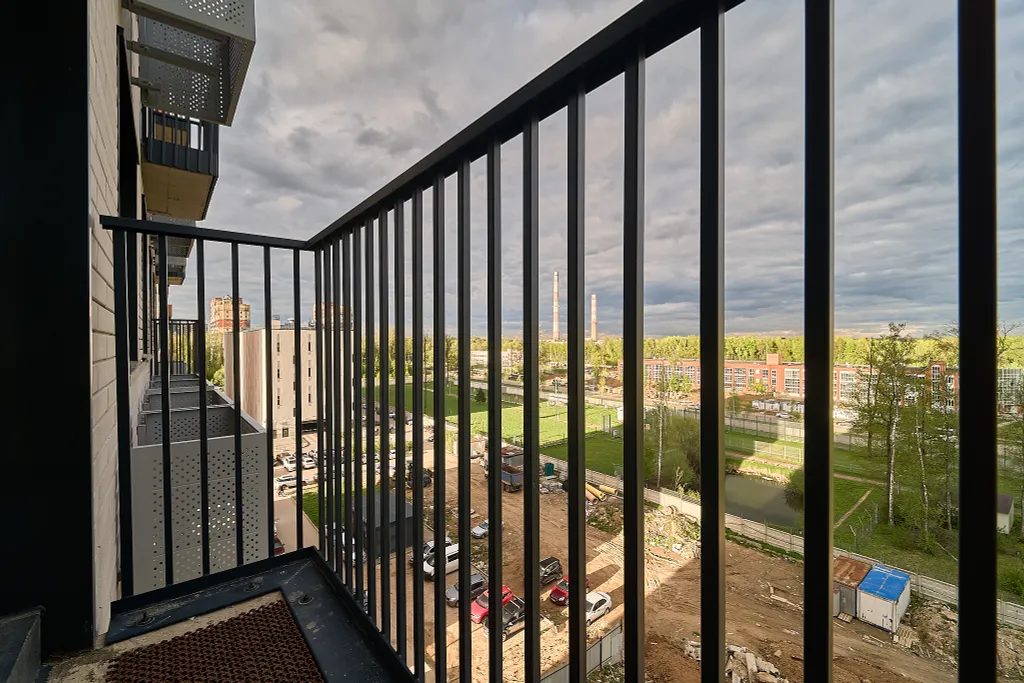 Уютная евродвушка с кроватью и диваном