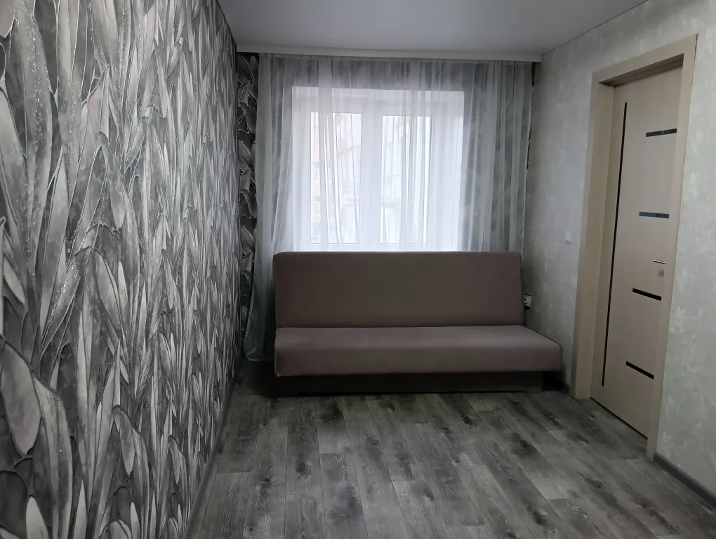 Двухкомнатная квартира возле администрации