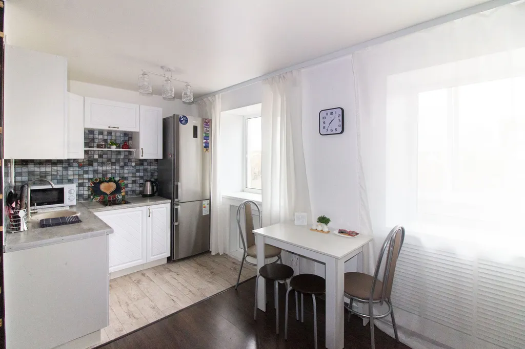 Двухкомнатная квартира евроформата в центре с видом на Тагильский пруд