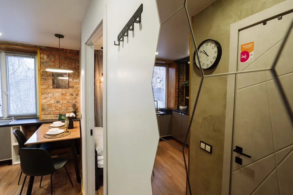 Апартаменты 9 ночей на Герцена 31а №1